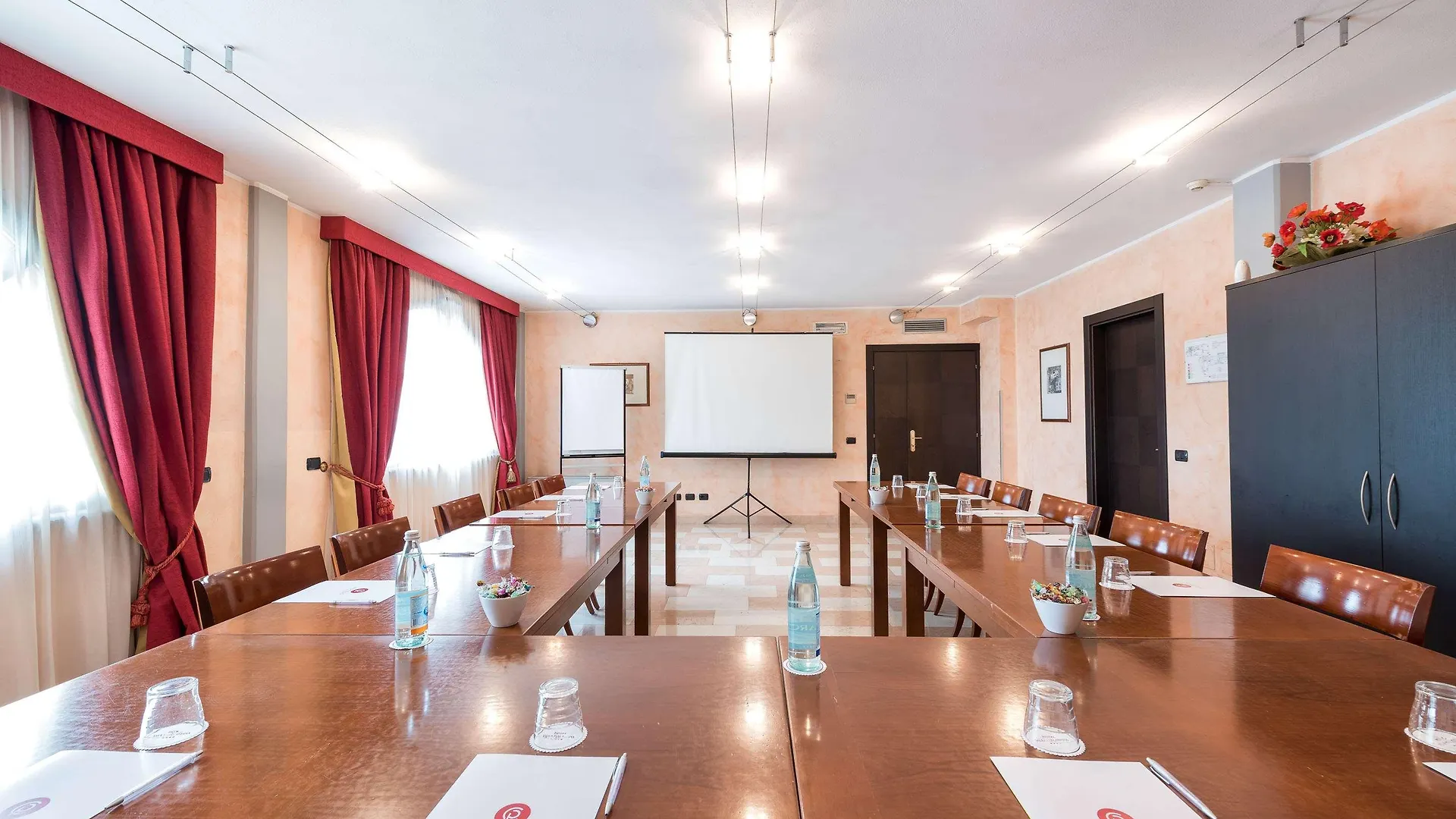****  Hotel Villa Malaspina Castel d'Azzano Italy