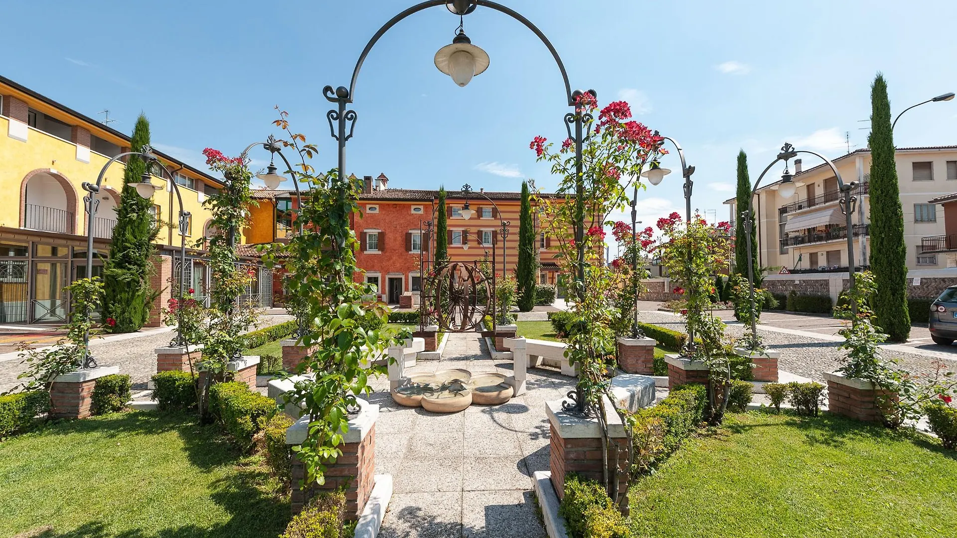 Hotel Villa Malaspina Castel d'Azzano Italy
