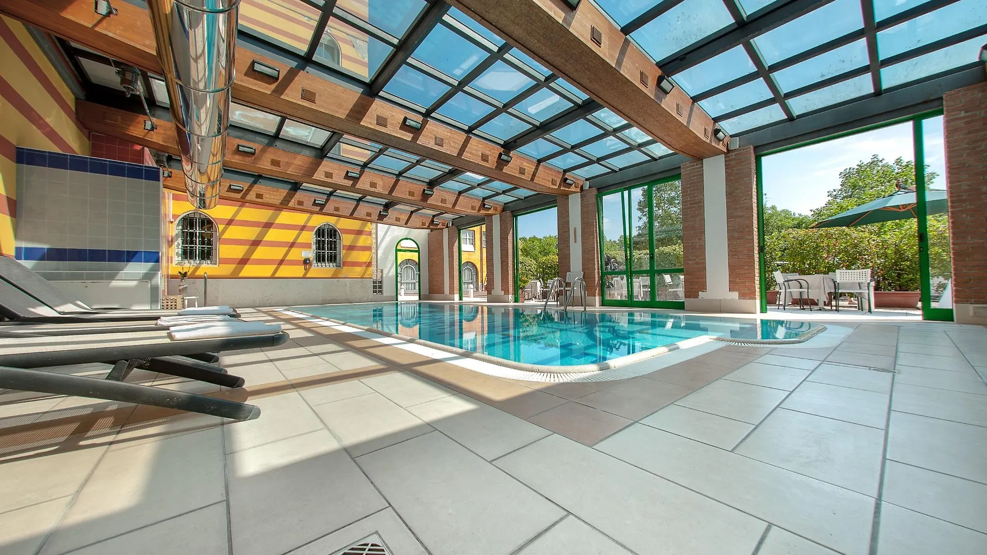 ****  Hotel Villa Malaspina Castel d'Azzano Italy